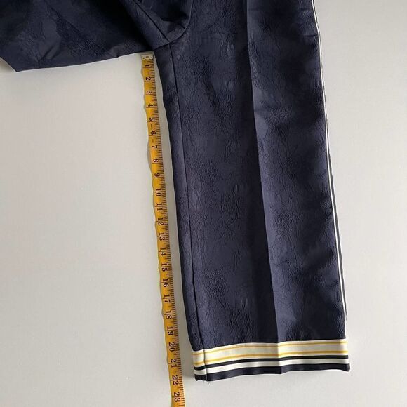 Zara Contrasting Trim Blue Jacquard High Waist Culotte Style Short Pants  Small - Picture 9 of 9